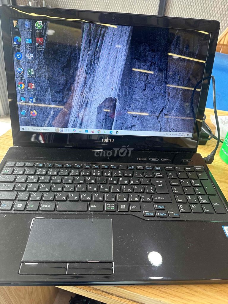 Laptop Fujitsu FMVA47UBC full chức năng 8/1T. Mua bán Laptop tại Quận Bình Tân Tp Hồ Chí Minh được đăng bởi Bích Trâm hình 1