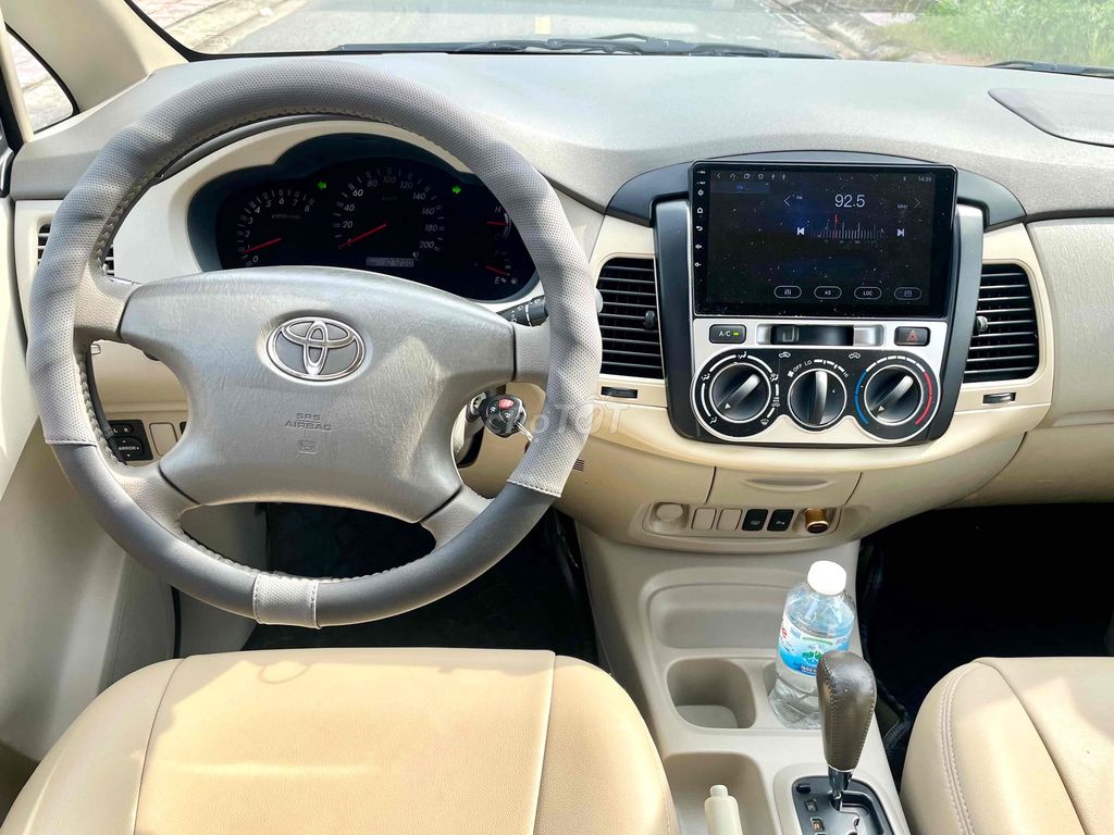 NHÀ BÁN INNOVA V AT (tự động) ĐỜI 2011 CƯC ZIN. Mua bán Ô tô tại Huyện Hóc Môn Tp Hồ Chí Minh được đăng bởi Lương mạnh tuấn hình 10