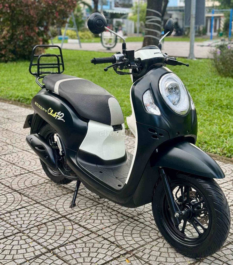 Honda Scoopy Club 12 2024 Đen trắng 9000km. Mua bán Xe máy tại Quận Sơn Trà Đà Nẵng được đăng bởi Anh Thành hình 2