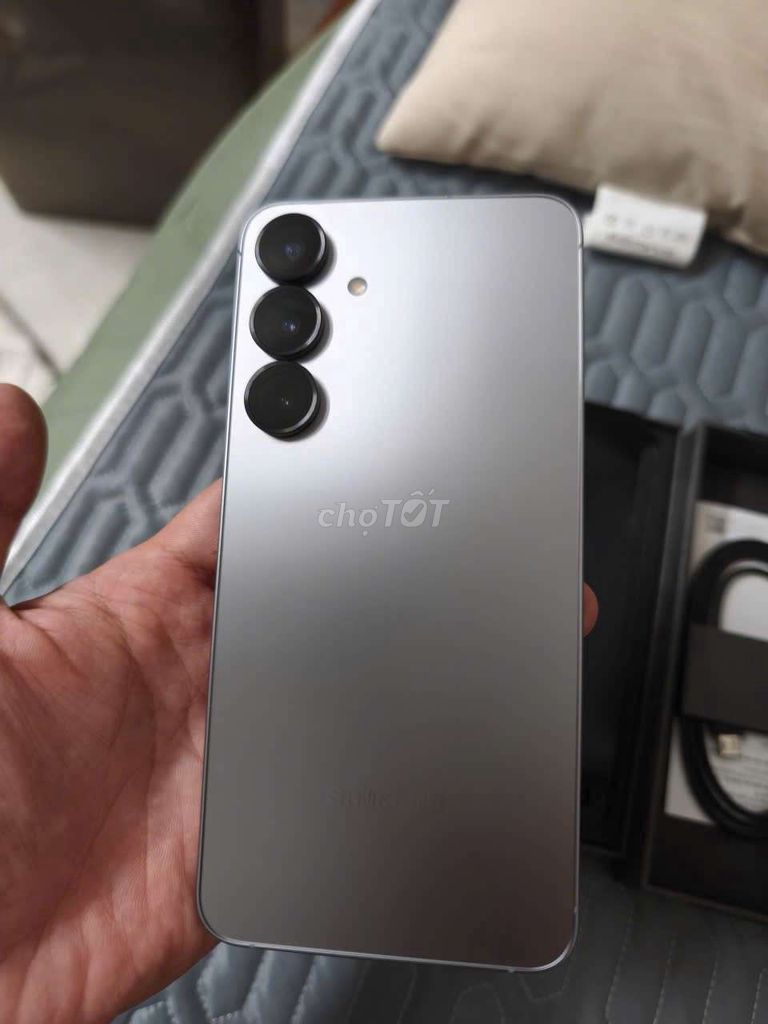 Samsung s25+ còn hơn 10 tháng bảo hành. Mua bán Điện thoại tại Quận Bắc Từ Liêm Hà Nội được đăng bởi Nguyễn Tú hình 1