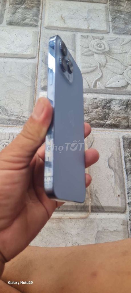 Apple iPhone 13 Xanh màn hình lô. Mua bán Điện thoại tại Quận 7 Tp Hồ Chí Minh được đăng bởi trại cá ruby hình 1