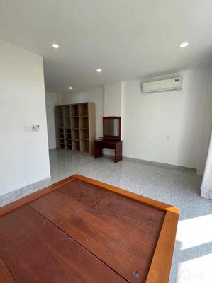 Cho thuê nhà phố Giá :25 tr/th
