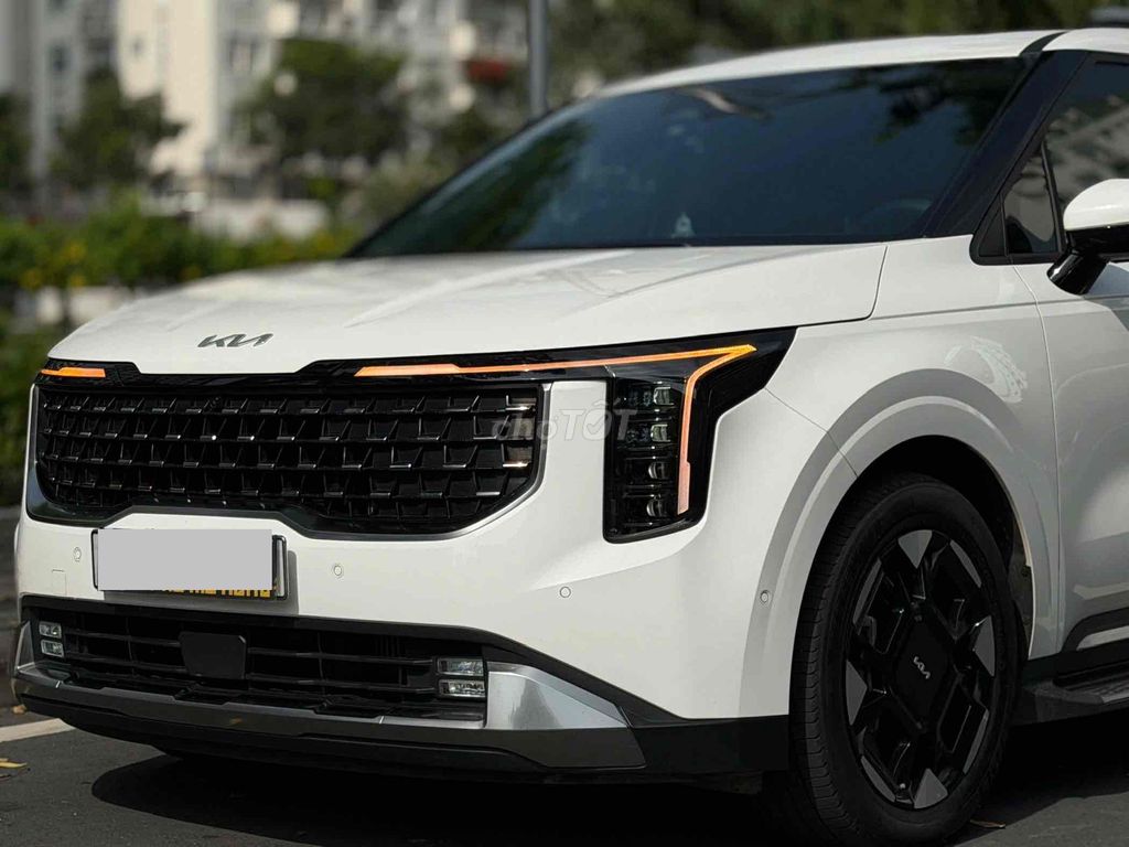 Kia Carnival facelift Signature 2.2D -lướt 2vạn km. Mua bán Ô tô tại Quận 1 Tp Hồ Chí Minh được đăng bởi Nguyên hình 3