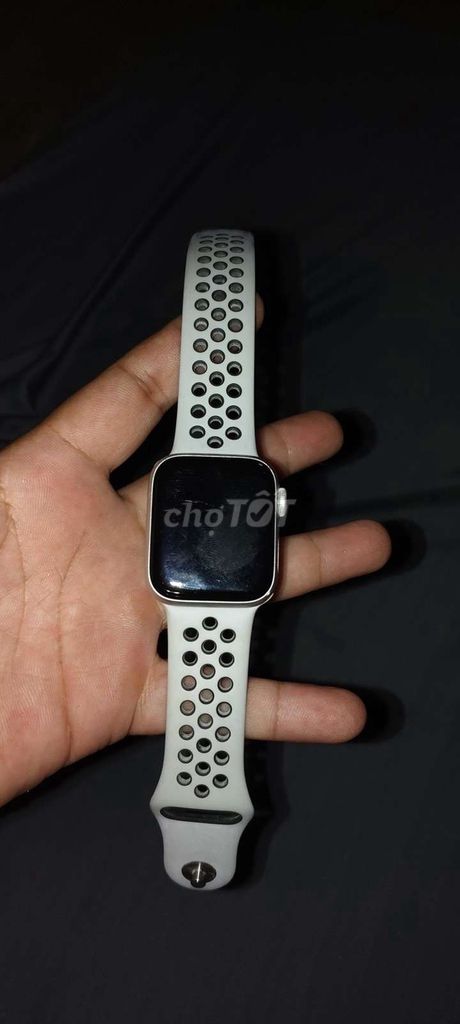 Apple Watch Series 5 Bạc. Mua bán Thiết bị đeo thông minh tại Quận 7 Tp Hồ Chí Minh được đăng bởi Tuyen Long Ca hình 1