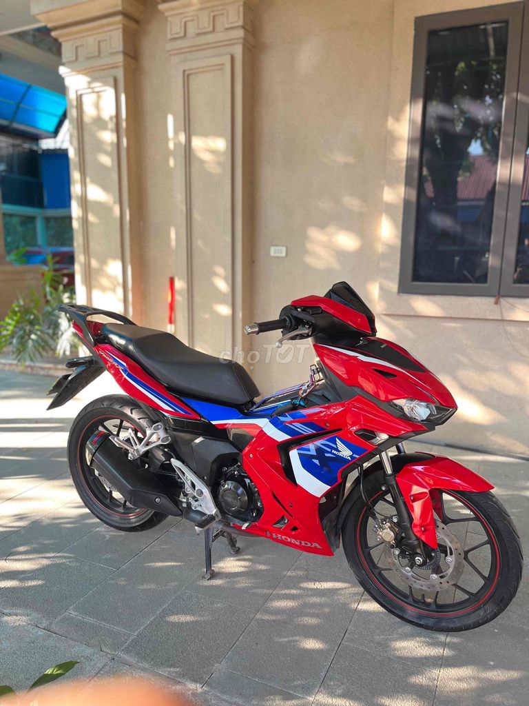 Красная ручная тележка Honda Winner V3