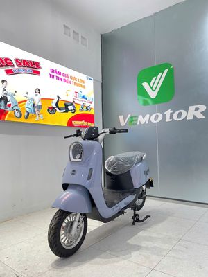 Xe máy điện SMB Venus Xám