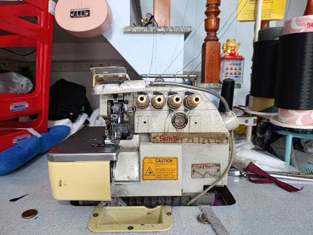 Máy vắt sổ Sunsir 5 chỉ còn chạy tốt. Mua bán Đồ chuyên dụng, Giống nuôi trồng tại Quận 12 Tp Hồ Chí Minh được đăng bởi Thảo Phương  hình 1