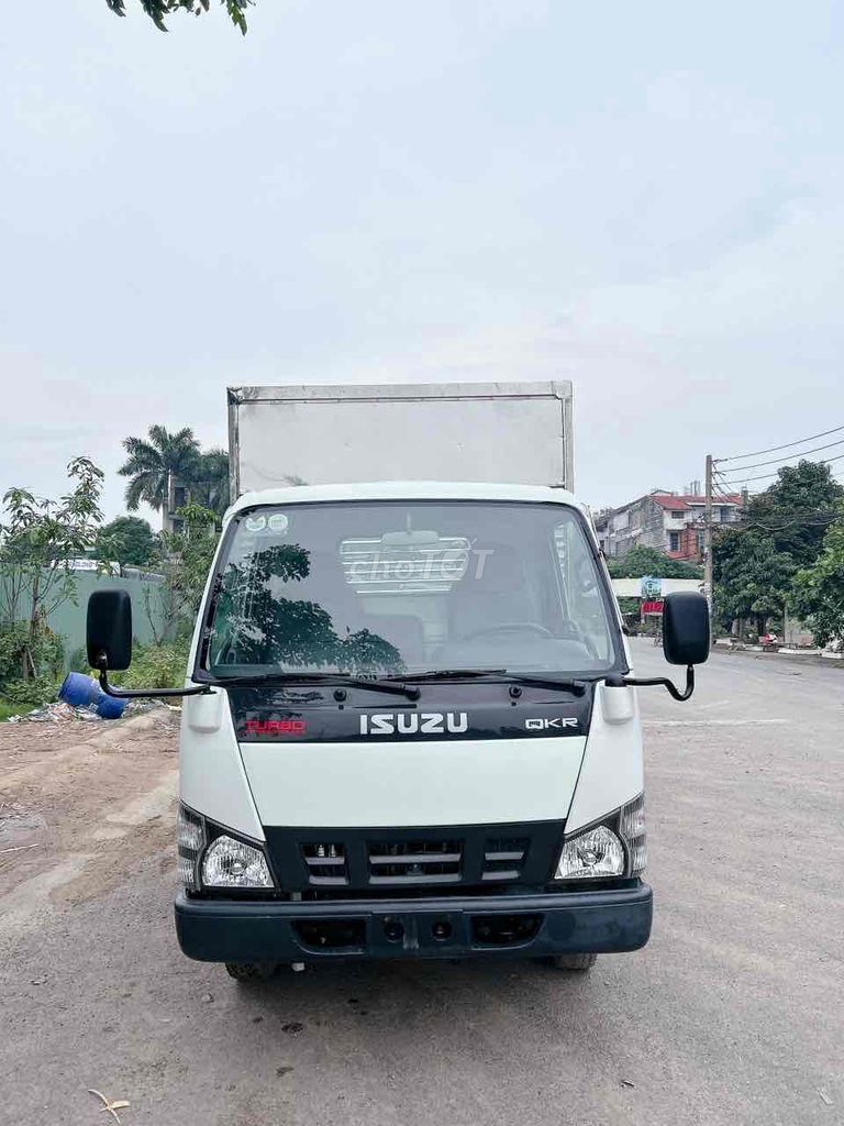 CẦN BÁN GẤP ISUZU 2014