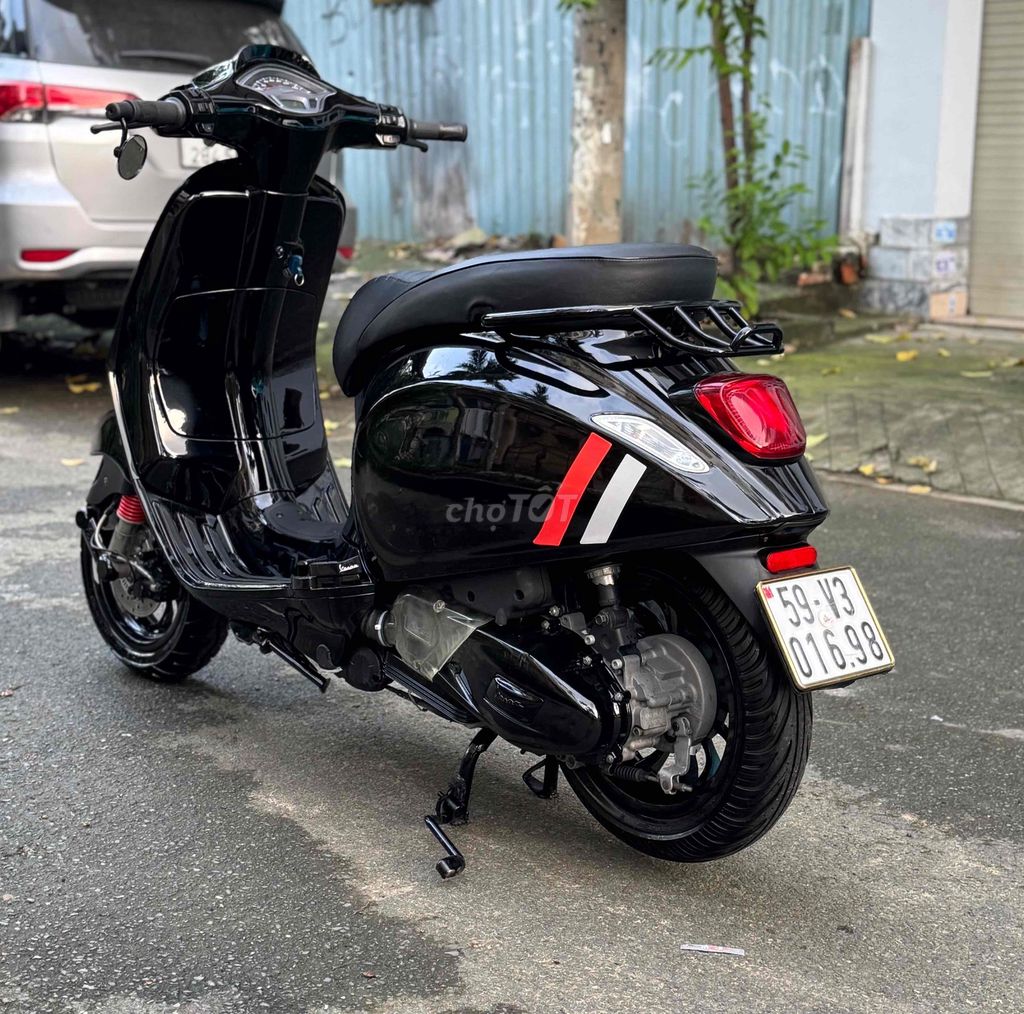 vespa sprin đen bóng siêu đẹp đèn led bstp 9 chủ. Mua bán Xe máy tại Quận Gò Vấp Tp Hồ Chí Minh được đăng bởi CHXM 86 chuyên bán xe trả góp hình 7