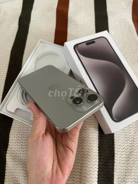 Apple iPhone 15 Pro Max 1TB Xám Quốc tế Rất mới. Mua bán Điện thoại tại Quận 5 Tp Hồ Chí Minh được đăng bởi Hội Đồ Điện Tử hình 1