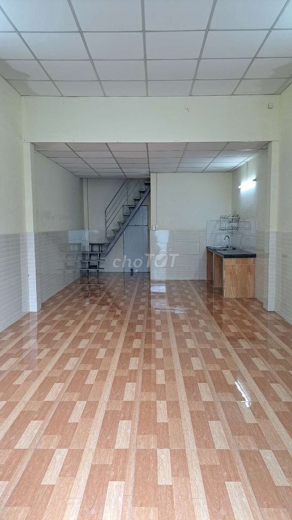 NHÀ NGUYÊN CĂN 60M2 NGAY ĐƯỜNG NHỰA 12M