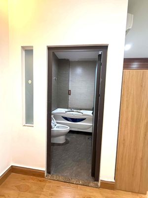PHÒNG CAO CẤP FULL NỘI THẤT – BAN CÔNG RIÊNG – BỒN TẮM | 5,5 TRIỆU