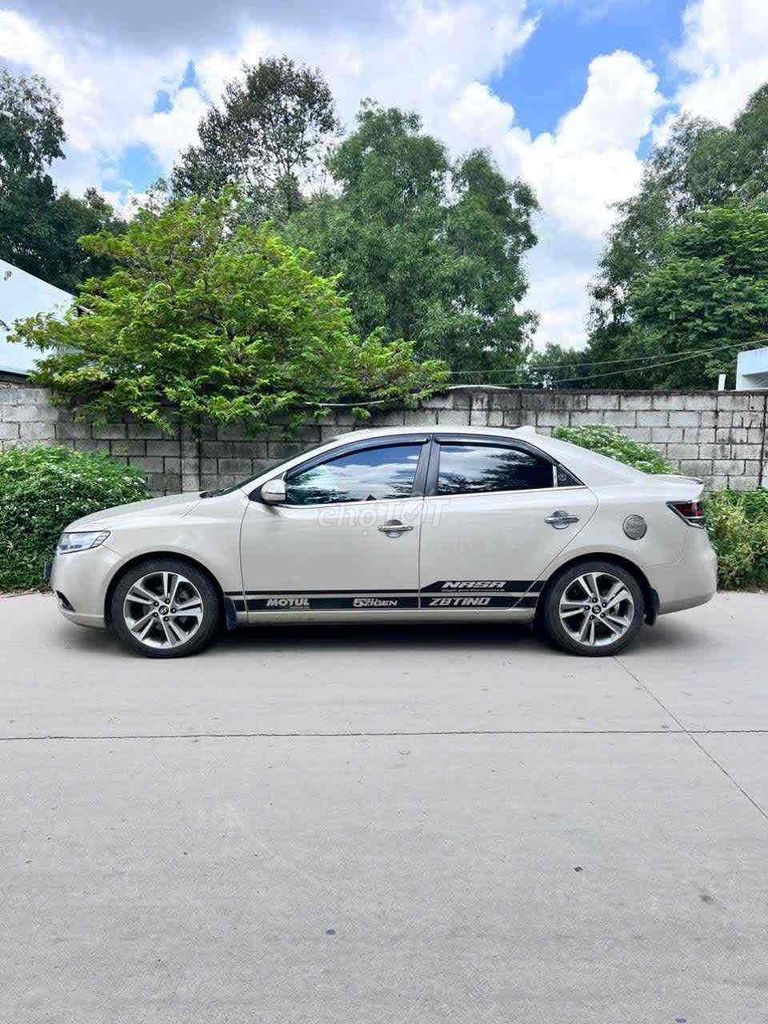 Kia Forte 2013 Автомат, продажа или обмен с доплатой