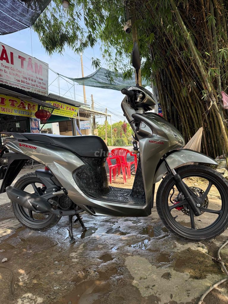 Honda Vision 2024 Xám ghi 4000 km. Mua bán Xe máy tại Huyện Lai Vung Đồng Tháp được đăng bởi Hoài Tính hình 1