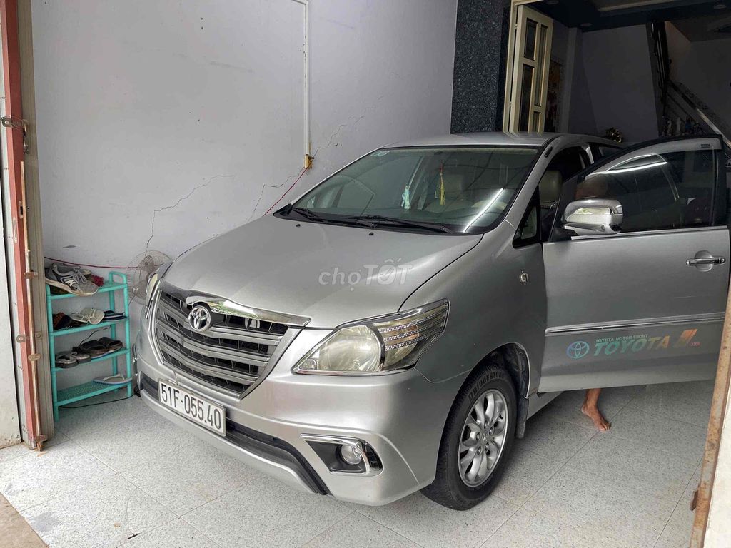 Toyota Innova E 2014 Bạc Số sàn máy số zin ko lỗi. Mua bán Ô tô tại Huyện Hóc Môn Tp Hồ Chí Minh được đăng bởi Hiền Nguyễn hình 6