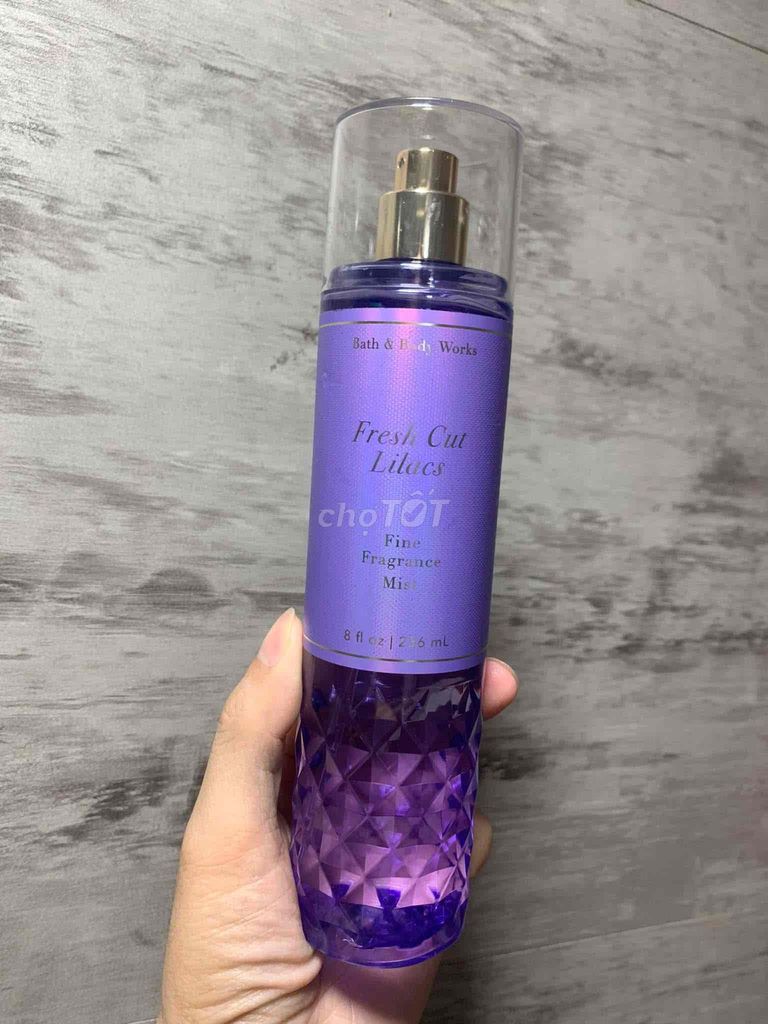 BODY MIST CỦA BATH AND BODY WORKS CHÍNH HÃNG. Mua bán Nước hoa tại Quận Bình Thạnh Tp Hồ Chí Minh được đăng bởi Pat hình 1