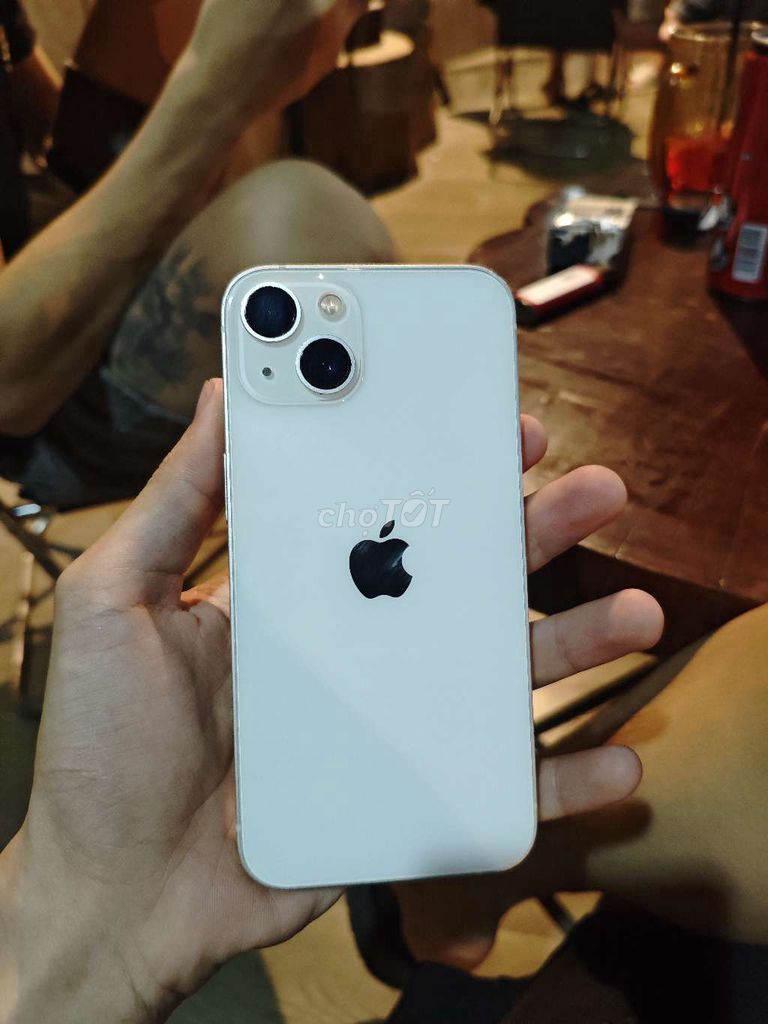 Apple iPhone 13 256GB Trắng Đã qua sử dụng. Mua bán Điện thoại tại Thành phố Quảng Ngãi Quảng Ngãi được đăng bởi Thiết mộc viên  hình 1