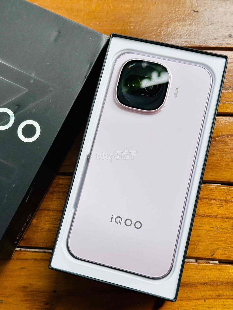 Iqoo Z11 Turbo Fullbox đẹp keng. Mua bán Điện thoại tại Quận Hà Đông Hà Nội được đăng bởi DPhone hình 1