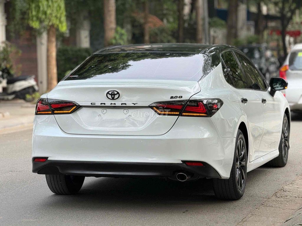 Toyota Camry 2021 2.0G 56000 km. Mua bán Ô tô tại Quận Cầu Giấy Hà Nội được đăng bởi Cao Quý hình 8