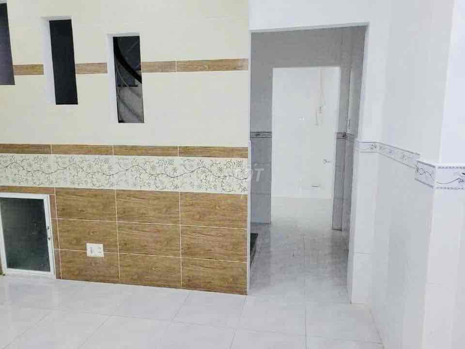 Cho thuê nhà Vườn Lài, Tân Thành: 4x10m 1 trệt 1 lầu 2pn 2wc 7,5 triêu