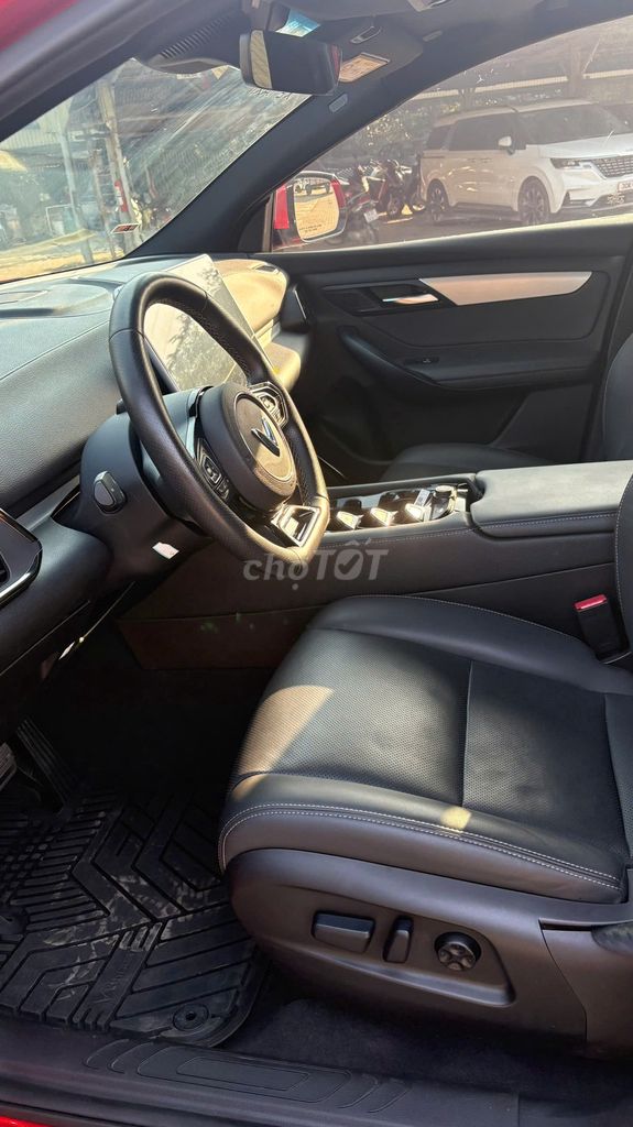 VinFast VF8 Plus Đỏ 2022. Mua bán Ô tô tại Quận Nam Từ Liêm Hà Nội được đăng bởi Duy Quang GF hình 5