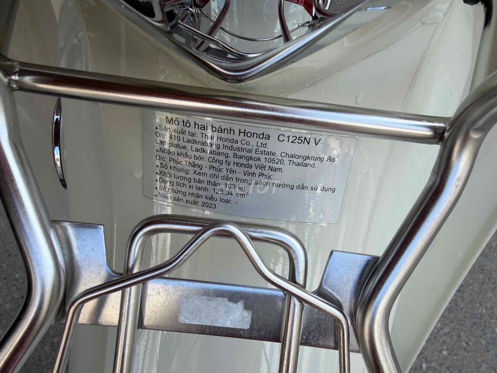 Honda SuperCub 125 sx 2023 màu đỏ bỏ mẫu 3000km. Mua bán Xe máy tại Quận Ngô Quyền Hải Phòng được đăng bởi Dương Vũ hình 6