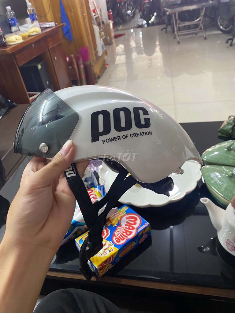 Mũ bảo hiểm POC Trắng. Mua bán Phụ kiện thời trang khác tại Quận Liên Chiểu Đà Nẵng được đăng bởi Võ Đình Vũ hình 1