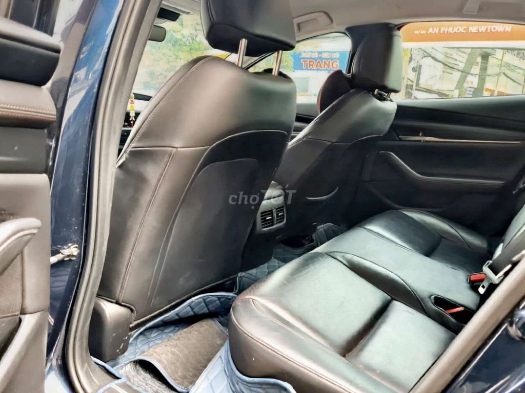 MAZDA 3 LUXURY 2021, XANH CAVANSINE, HỖ TRỢ GÓP.. Mua bán Ô tô tại Thành phố Thủ Đức Tp Hồ Chí Minh được đăng bởi Đức Hưng Siêu thị ô tô Thủ Đức hình 16
