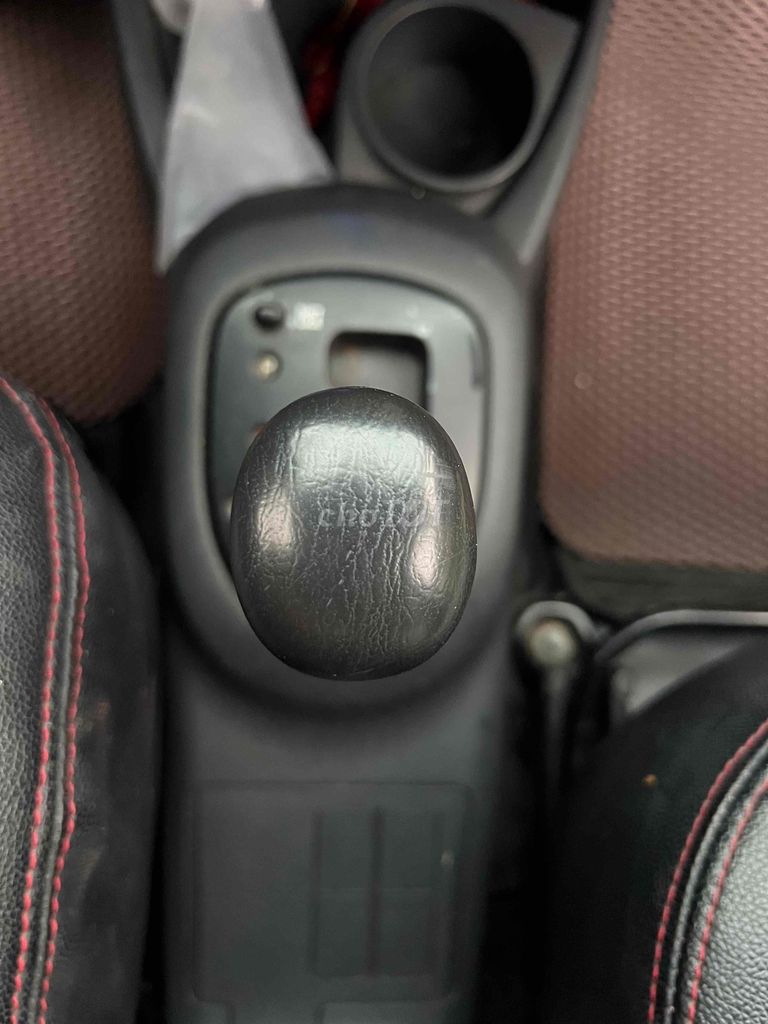 Toyota Yaris 2010 1.3 At. Mua bán Ô tô tại Quận Cầu Giấy Hà Nội được đăng bởi Cửa hàng Đại Tín Auto hình 6