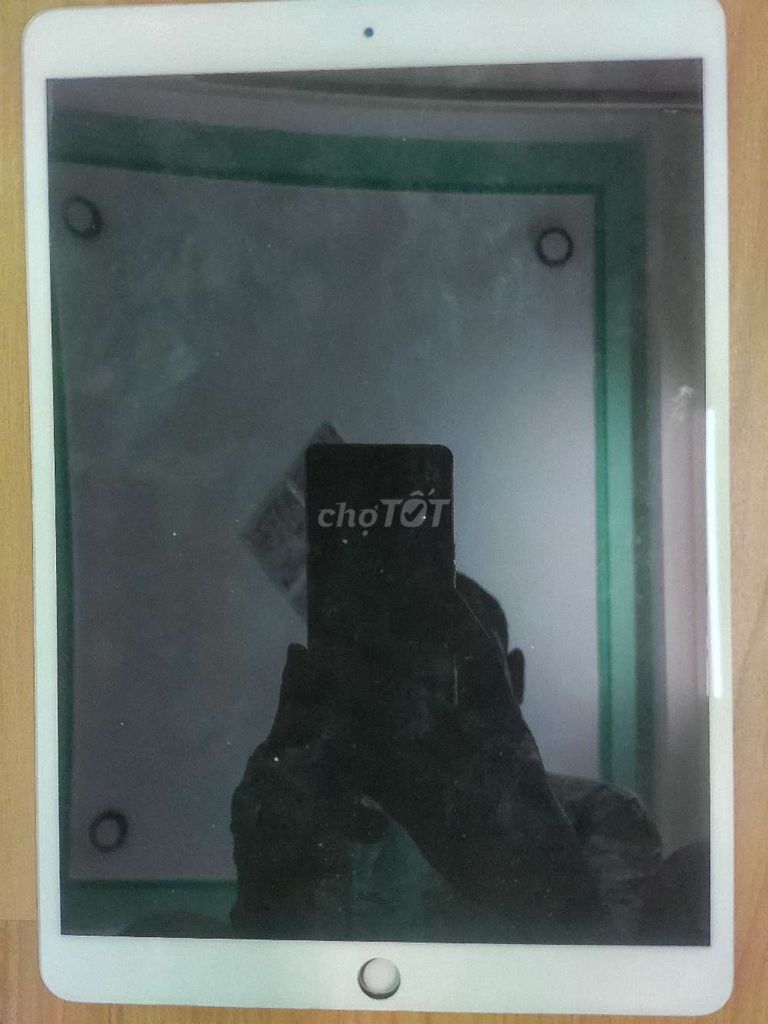 iPad Pro 10.5 Bán xác. Mua bán Máy tính bảng tại Thành phố Qui Nhơn Bình Định được đăng bởi Sybenz  hình 1