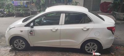 Hyundai Grand i10 2015 Sedan 1.2 Base - 180000 km