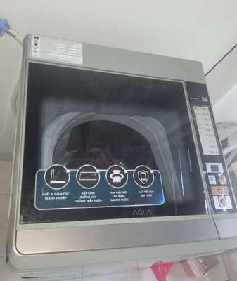 Máy giặt lồng đứng Aqua AQW-S90CT