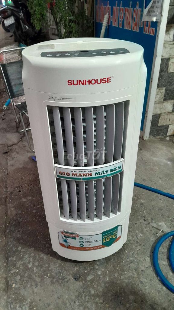 Quạt hơi nước hiệu Sunhouse, 100w