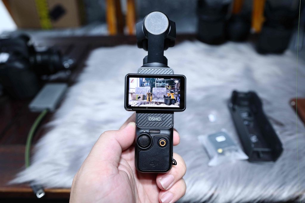 Máy quay DJI Osmo Pocket 3 ngoại hình đẹp 99%. Mua bán Máy ảnh, Máy quay tại Thành phố Thuận An Bình Dương được đăng bởi Nguyễn Đình Tú hình 1