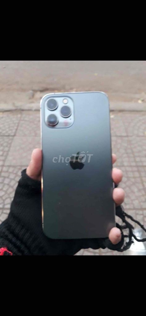 Apple iPhone 12 Pro Max Xám. Mua bán Điện thoại tại Thành phố Buôn Ma Thuột Đắk Lắk được đăng bởi li bao hình 1