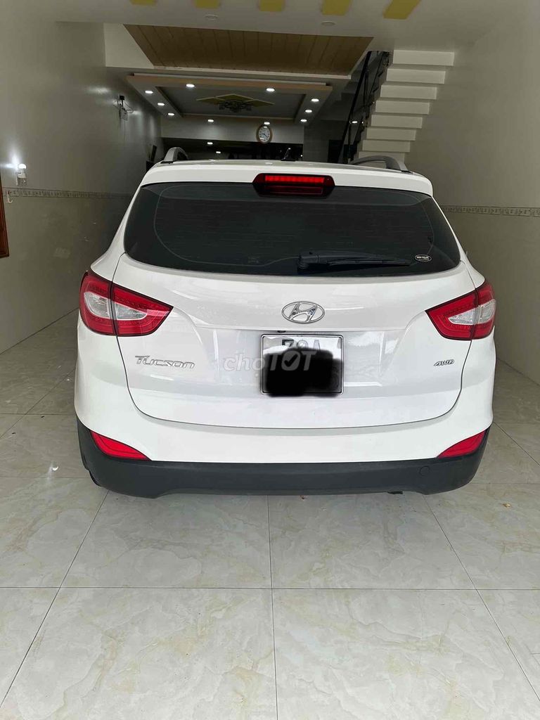 Hyundai Tucson 2014 2.0 AT 2WD - 86000 km. Mua bán Ô tô tại Huyện Diên Khánh Khánh Hòa được đăng bởi Ngô hữu toàn hình 5