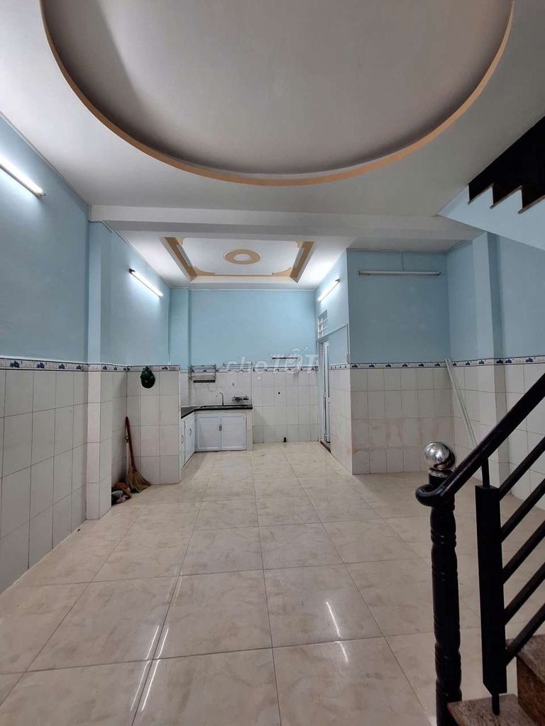 Аренда · 2 комн. · 40 м² · Quận 5, ул. Đường Nguyễn Văn Cừ