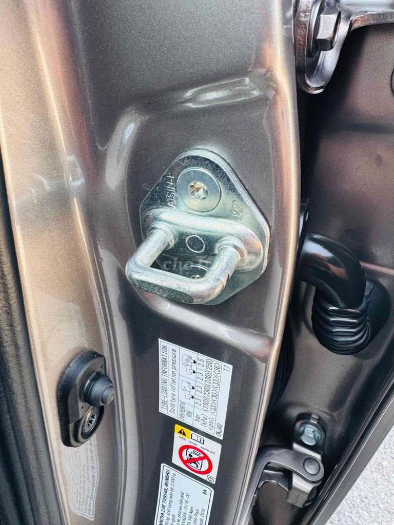 Toyota Innova 2019 2.0E MT Nâu. Mua bán Ô tô tại Huyện Sóc Sơn Hà Nội được đăng bởi AUTO VĨNH CƯỜNG hình 7