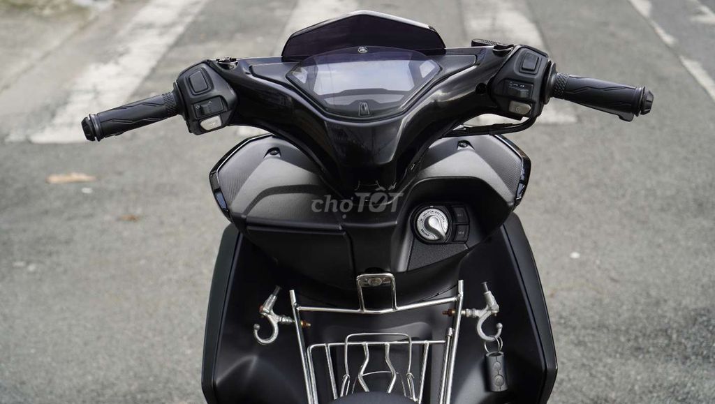 Yamaha NVX 125 Snartkey VVA Đen Bóng. Mua bán Xe máy tại Quận Tân Phú Tp Hồ Chí Minh được đăng bởi Đỗ Hoàng hình 11