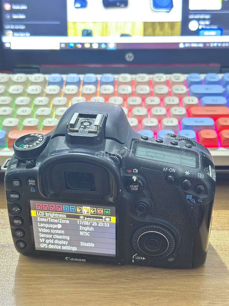 Máy ảnh Canon 7D DSLR . Mua bán Máy ảnh, Máy quay tại Huyện Châu Thành An Giang được đăng bởi Vạn hình 1