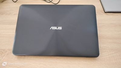 ASUS X I7 8GB SSD 400GB MÁY ĐẸP