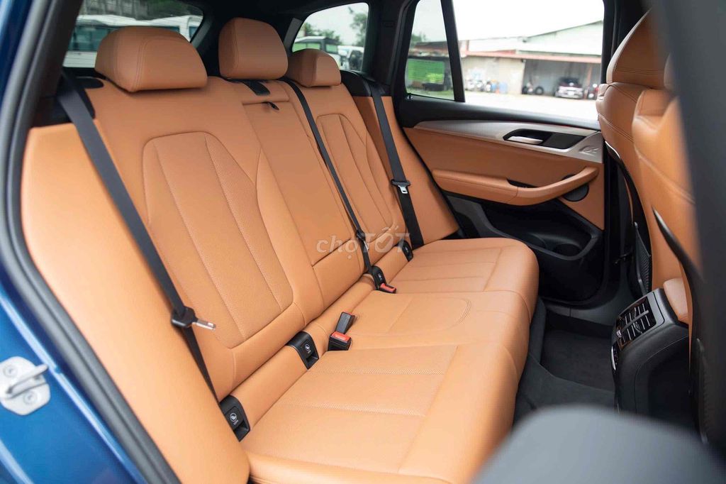 BMW X3 sDrive20i M Sport sx2024 đi 17k km xanh nâu. Mua bán Ô tô tại Quận Gò Vấp Tp Hồ Chí Minh được đăng bởi Kính Đặng Ô Tô Lướt hình 19