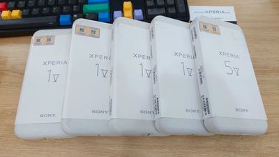 Xperia 1V, 5V, 10V chính hãng Sony VN, mới 100%