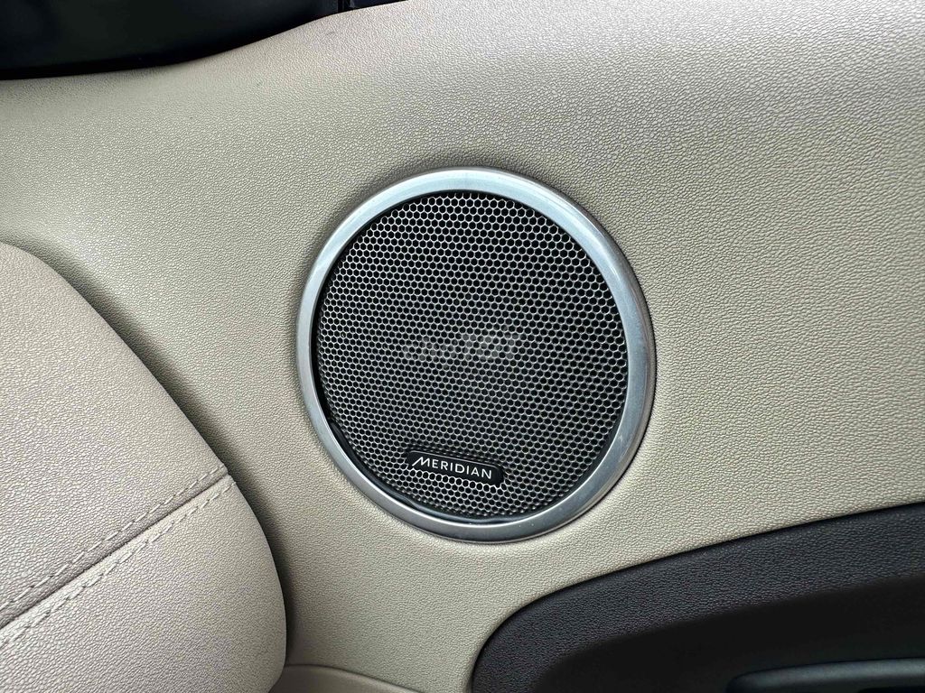 Range Rover Evoque 2015 Prestige Trắng 8 Vạn Miles. Mua bán Ô tô tại Quận Cầu Giấy Hà Nội được đăng bởi Vũ Kiên hình 17