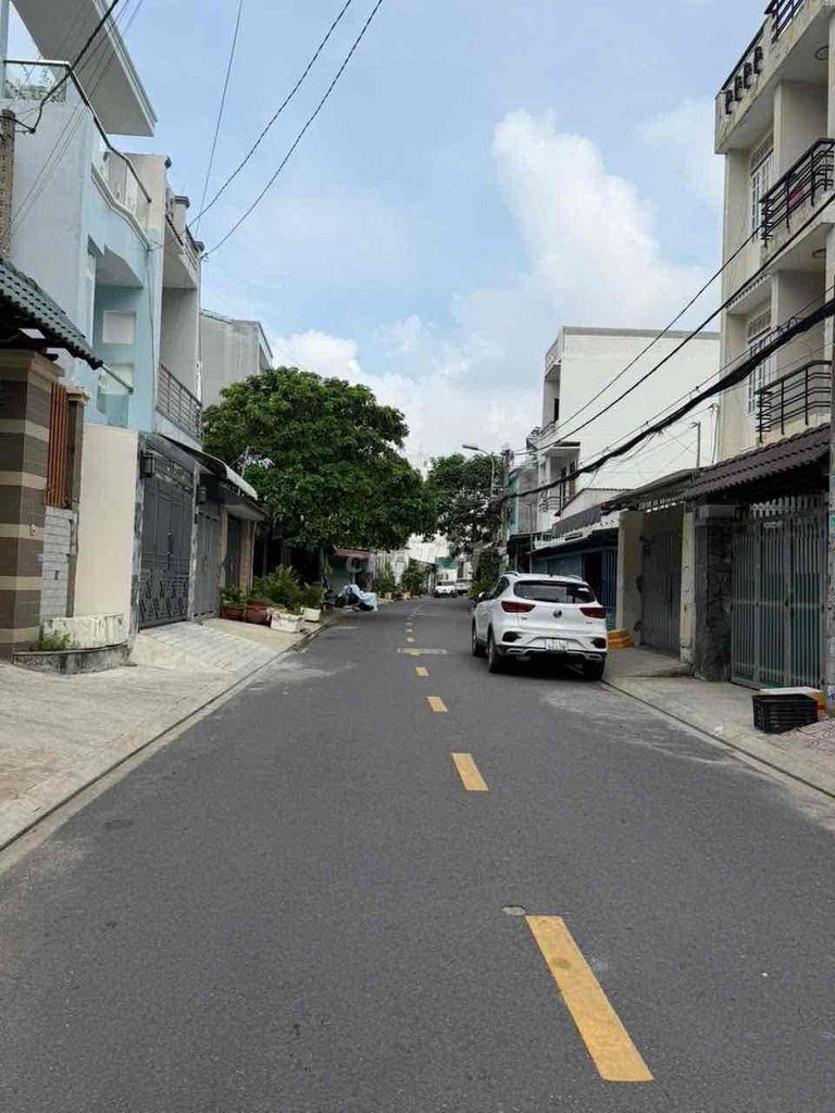 Hơn 6 Tỷ Mặt tiền 12m có lề Thới An 87M2- Lê Thị Riêng Q12