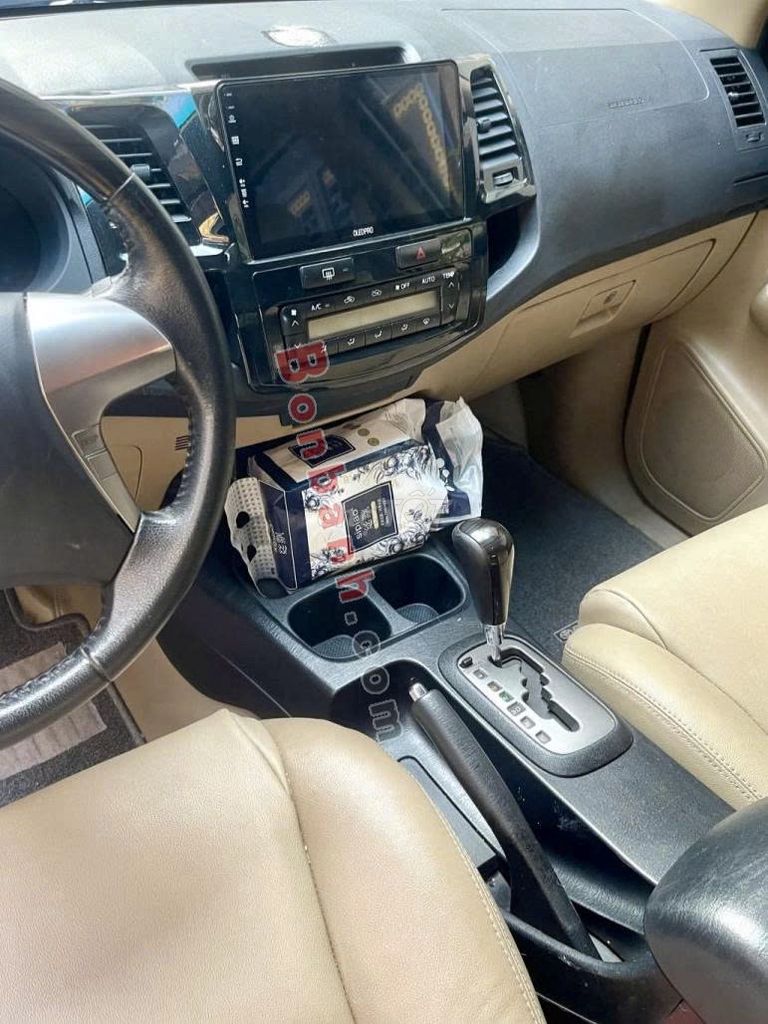 Toyota Fortuner 2.7V 4x2 AT 2015 Màu bạc. Mua bán Ô tô tại Quận 12 Tp Hồ Chí Minh được đăng bởi Nguyễn hoàng hình 4