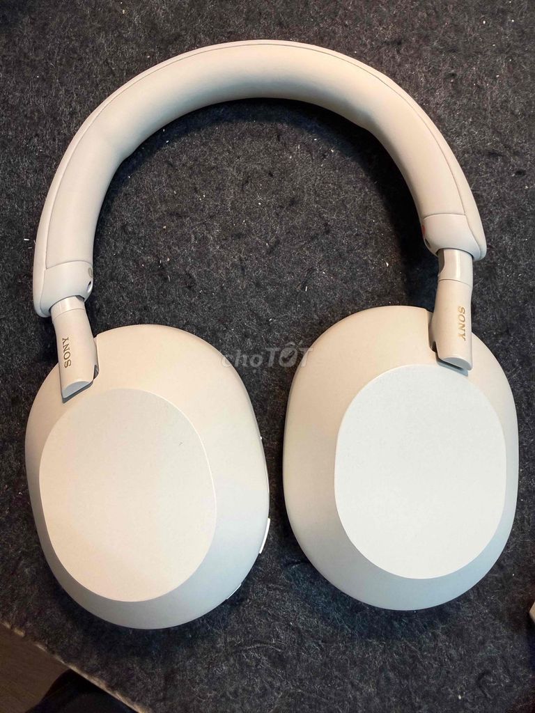 Tai nghe Sony WH-1000XM5 Trắng. Mua bán Tivi, Âm thanh tại Quận Long Biên Hà Nội được đăng bởi Fred hình 1