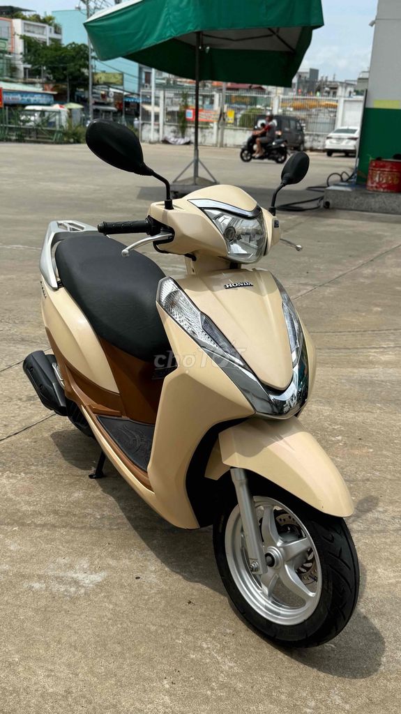 [ZIN 100%] 👉 Honda Lead 2015 125i, меньше SD, новая 90%