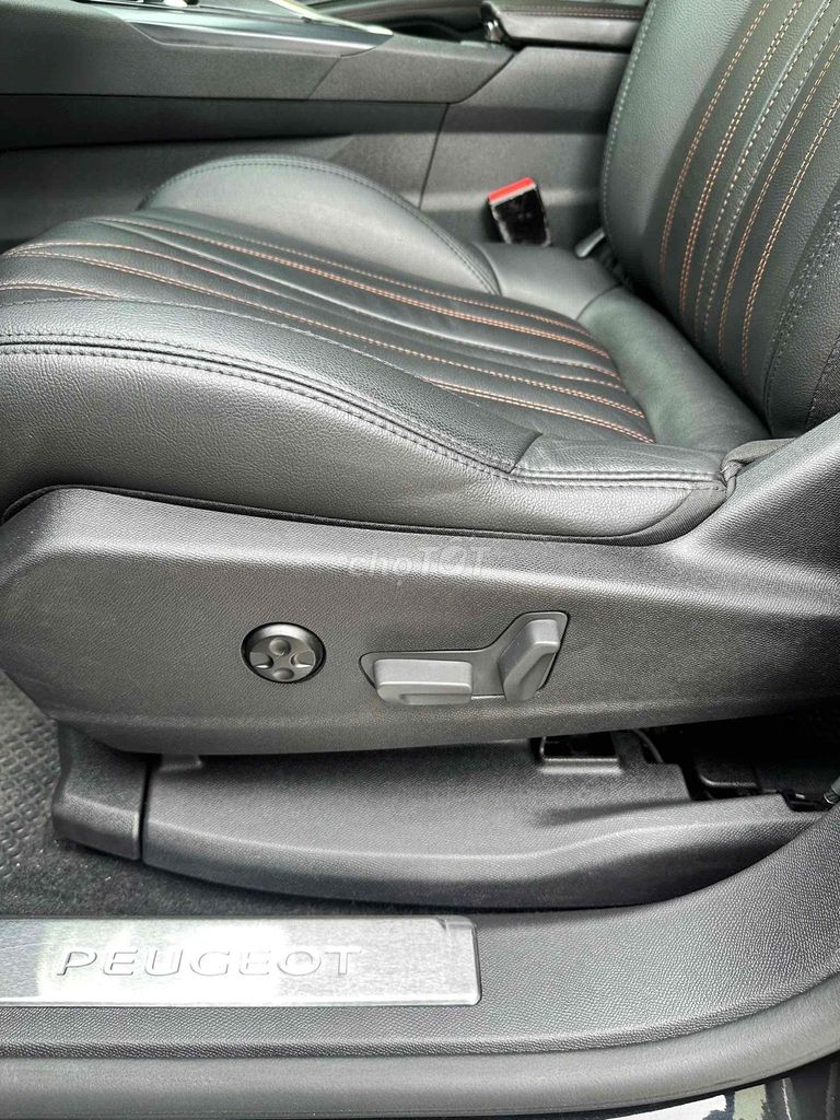 Peugeot 50*** Allure - 42000 km. Mua bán Ô tô tại Quận Cẩm Lệ Đà Nẵng được đăng bởi Nguyễn Duy hình 11