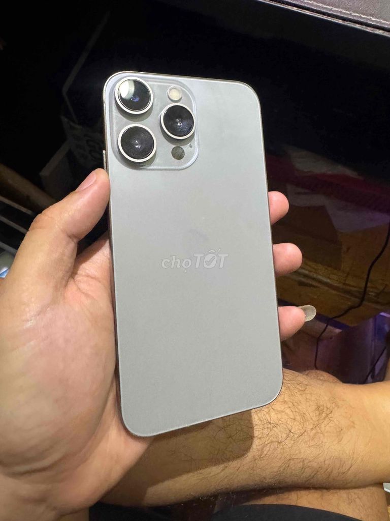 Apple iPhone XR Xám full chức năng. Mua bán Điện thoại tại Thành phố Thủ Đức Tp Hồ Chí Minh được đăng bởi Minh Sang Store Góp Bao Nợ Xấu hình 1